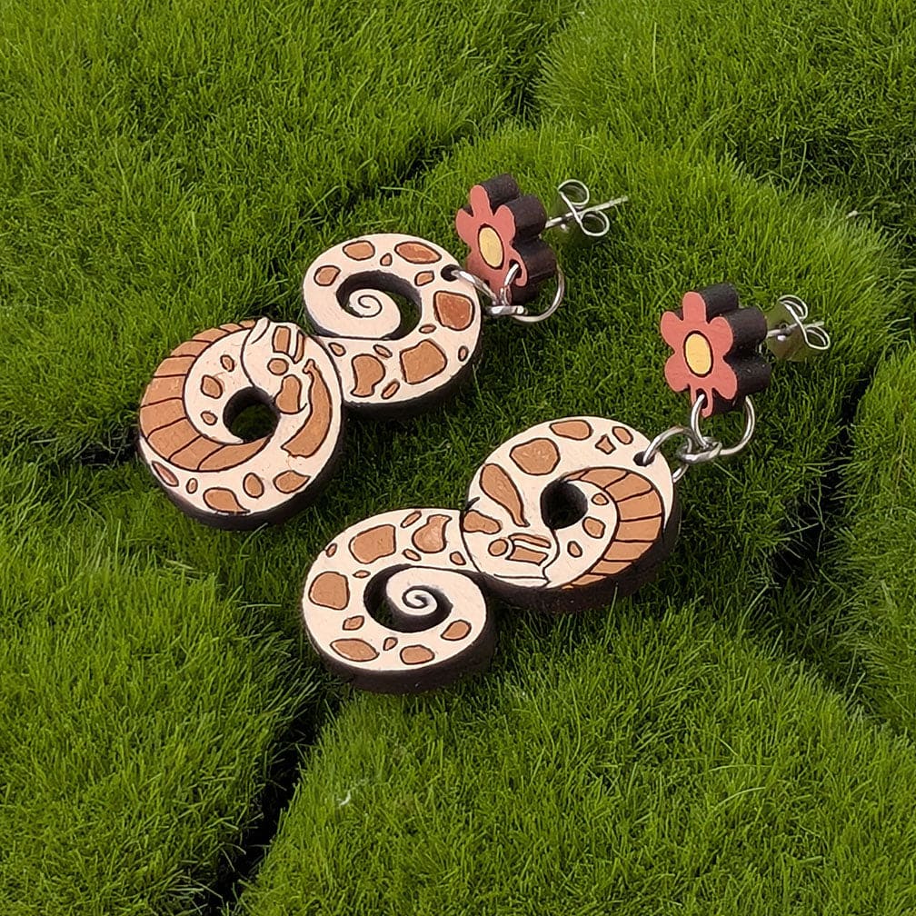 Pendientes colgantes de nariz de cerdo con flores